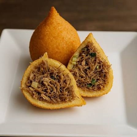 Coxinha de carne de sol 1Un