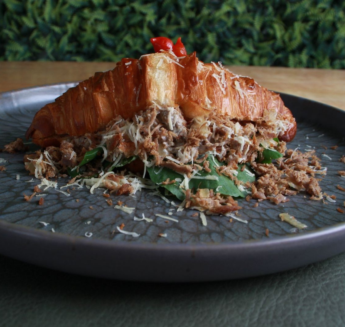 Croissant carne de sol